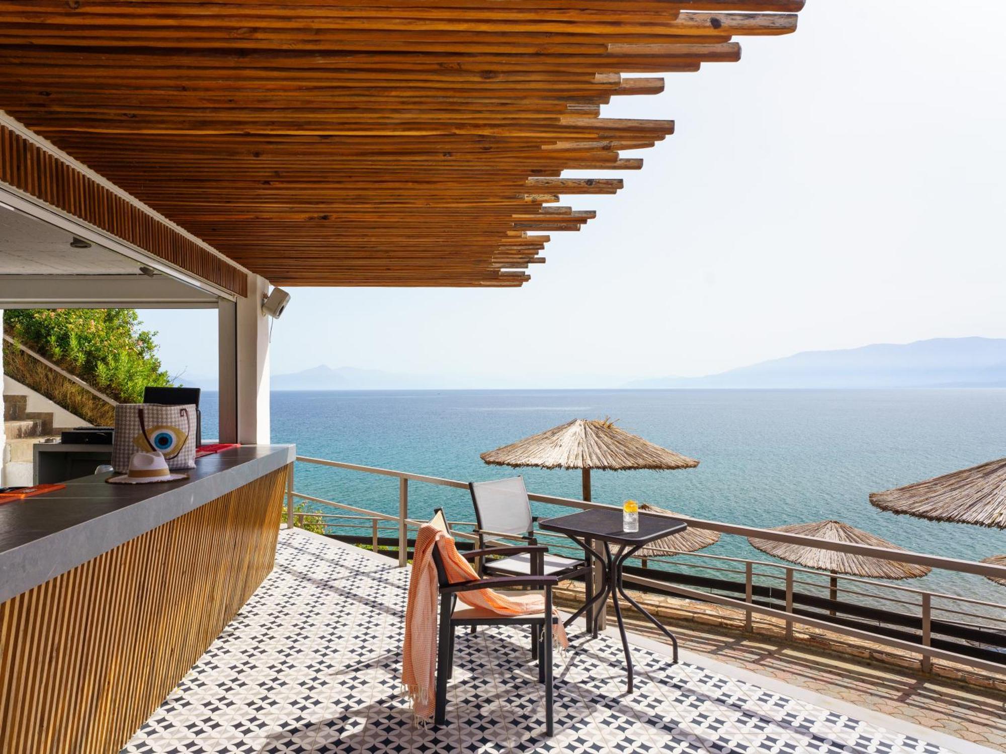 Niforeika Beach Hotel Exterior foto